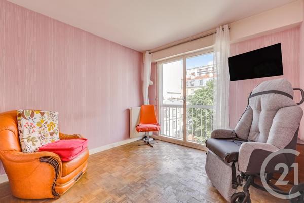 Appartement F5 à vendre  4 pièces - 81,59 m 2   PARIS  - 75015