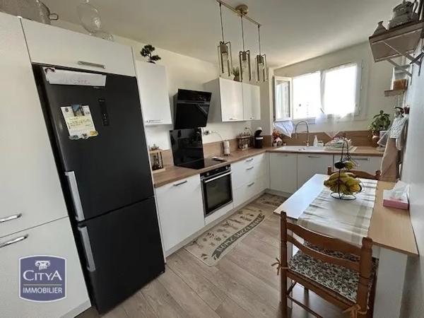 Appartement à vendre 3 pièces 81m² Toulon (83000)