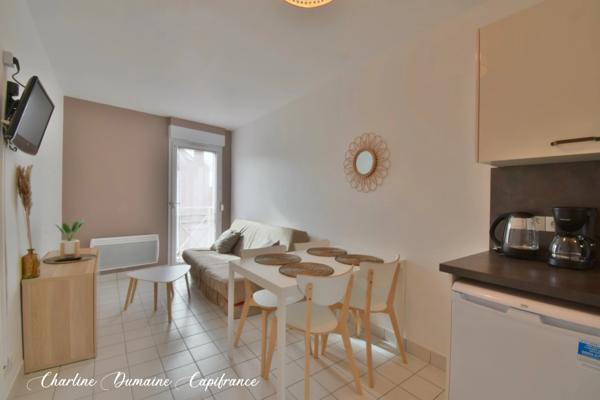 Dpt Calvados (14), à vendre VER SUR MER immeuble de rapport en location meublée touristique