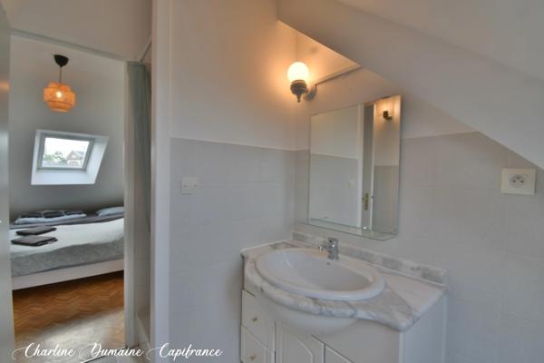 Dpt Calvados (14), à vendre VER SUR MER immeuble de rapport en location meublée touristique