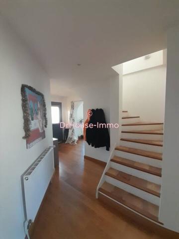 Maison à vendre 6 pièces de 208 m²