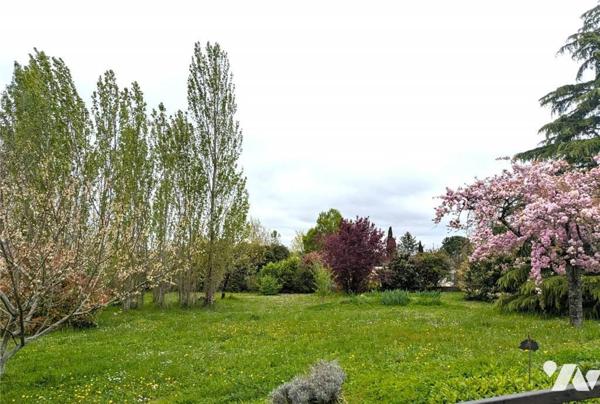 VENTE MAISON INDIVIDUELLE - SAINTE MAURE DE TOURAINE