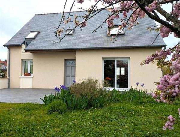 VENTE MAISON INDIVIDUELLE - SAINTE MAURE DE TOURAINE