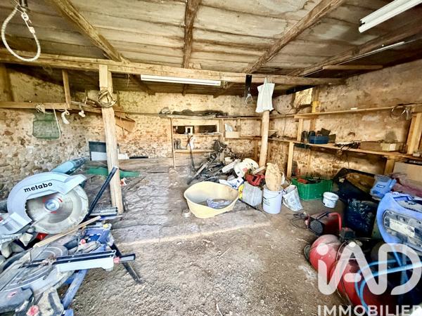 Maison à vendre 7 pièces 188 m² Saint-Sornin