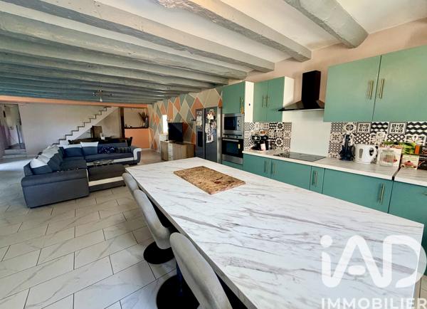 Maison à vendre 7 pièces 188 m² Saint-Sornin