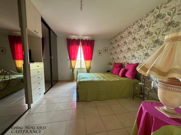 Dpt Maine et Loire (49), à vendre proche d' ANGERS maison P9 Vie de plain pied