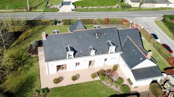 Dpt Maine et Loire (49), à vendre proche d' ANGERS maison P9 Vie de plain pied