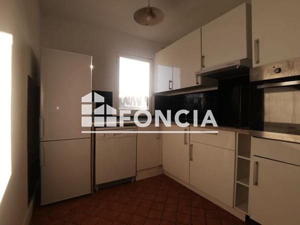 Location Appartement 6 pièces 77.84 m² - 9 RESIDENCE DU PARC DU PETIT BOURG Evry 91000