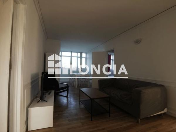 Location Appartement 6 pièces 77.84 m² - 9 RESIDENCE DU PARC DU PETIT BOURG Evry 91000