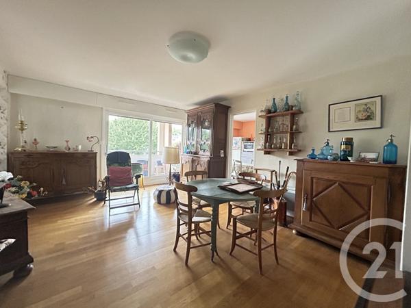 Appartement F3 à vendre  4 pièces - 91,95 m2 EVREUX - 27