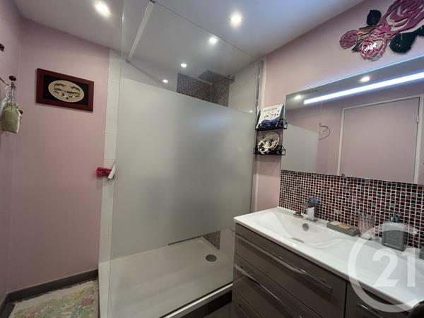 Appartement F3 à vendre  4 pièces - 91,95 m2 EVREUX - 27