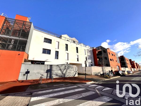 Appartement 4 pièces de 63 m² à Cenon (33150)