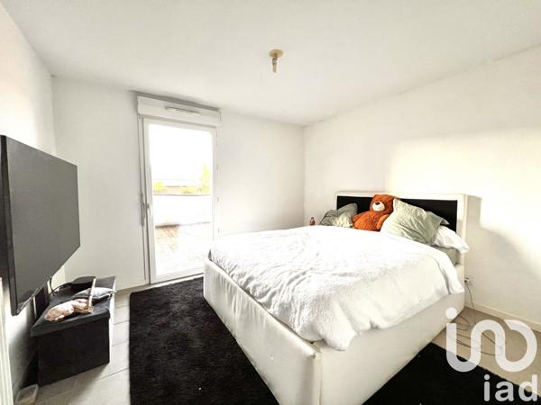 Appartement 4 pièces de 63 m² à Cenon (33150)