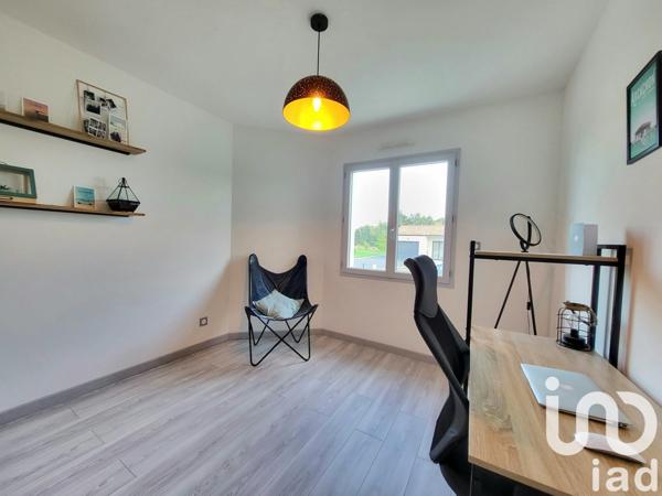 Pavillon 5 pièces de 92 m² à La Roche-Posay (86270)