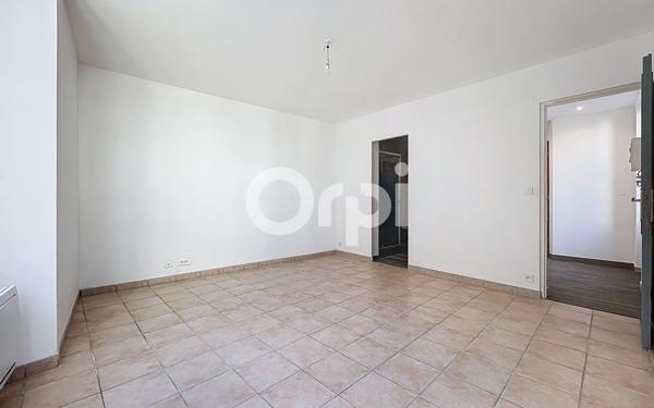 Appartement à vendre    4 pièces • 72,60 m2 Saint-Leu-d'Esserent