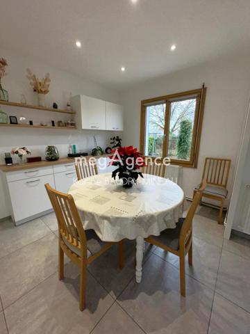 Maison à POITIERS, 86000 - 5 pièces 123m²