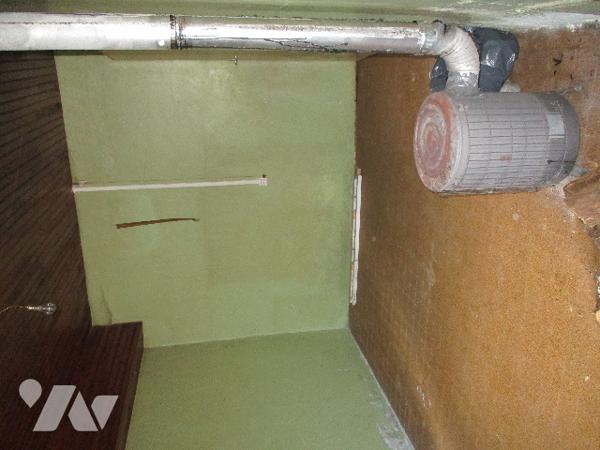 Longère mitoyenne, 47m² hab., terrain 2199m²,