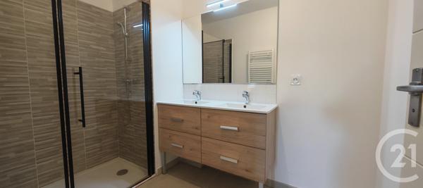 Appartement F4 à vendre  4 pièces - 90 m2 TOULON - 83