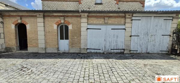 Hyper centre de Fismes - 5 chambres - Stationnements privatifs extérieurs