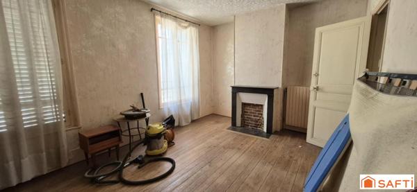 Hyper centre de Fismes - 5 chambres - Stationnements privatifs extérieurs