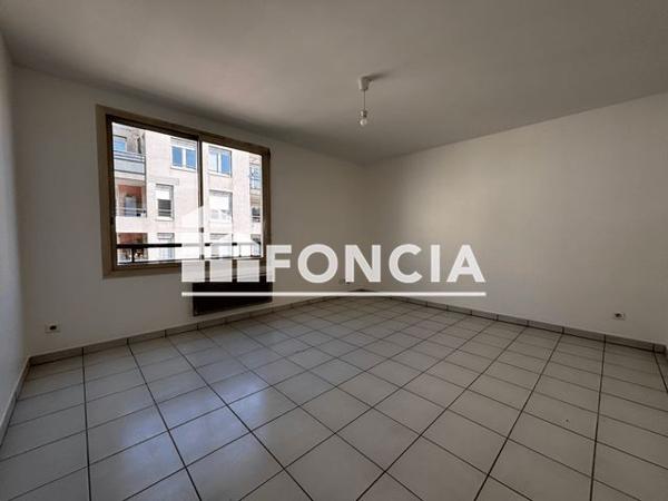 Location Studio 30.7 m² - 3 RUE ROSSET Lyon 69004