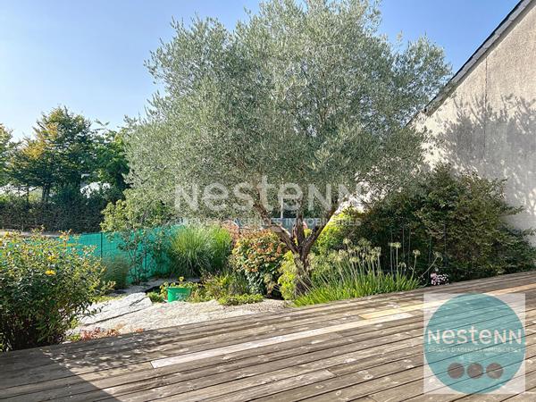 Rare sur le secteur de Blois - maison sur 3 niveaux - avec terrain exceptionnel - proche du Lac