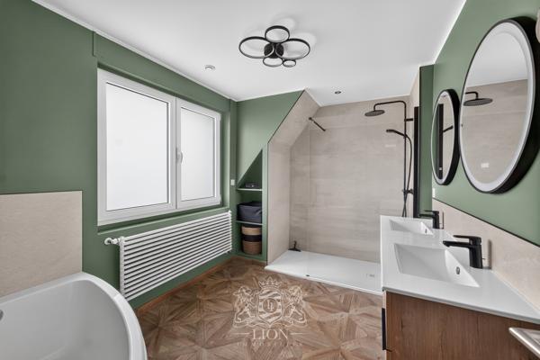 maison familiale rénovée avec sous-sol complet