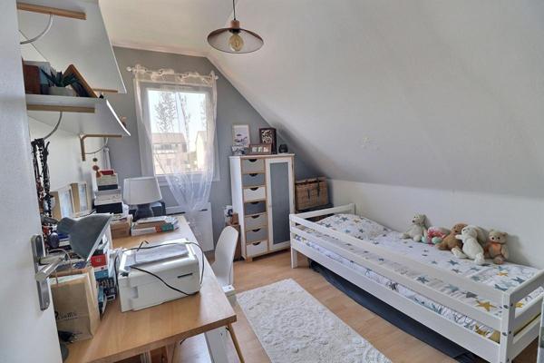 Maison familiale moderne, 3 chambres avec jardin sur Gainneville