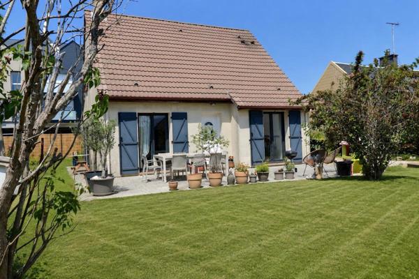 Maison familiale moderne, 3 chambres avec jardin sur Gainneville