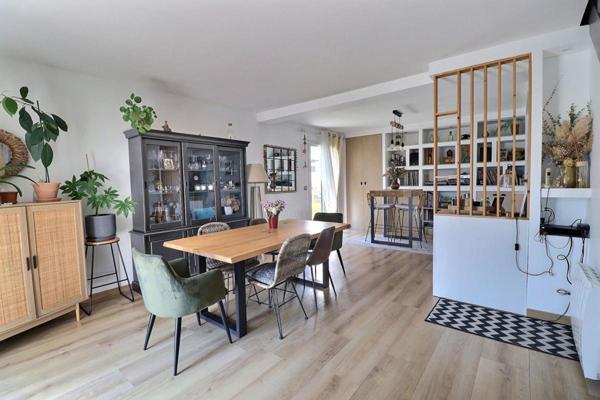 Maison familiale moderne, 3 chambres avec jardin sur Gainneville