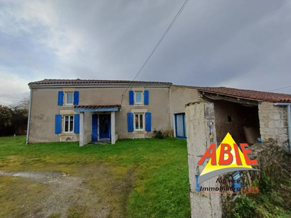 Maison  1 pièce(s)  4 chambre(s)  162 m²