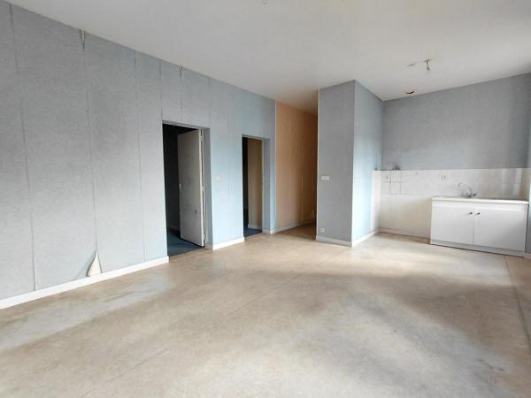 Immeuble à COUPTRAIN, 53250 - 200m²