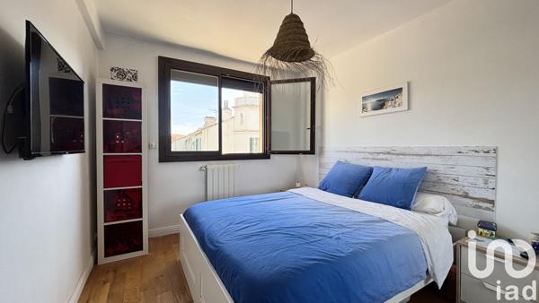 Apartment for sale 3 rooms 65 m² Marseille 8