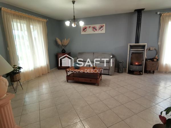 Maison de plain pied au calme avec beau terrain !