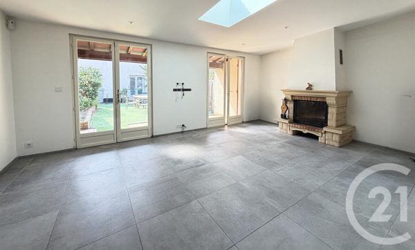 Maison à vendre  6 pièces - 120 m 2   BEGLES  - 33