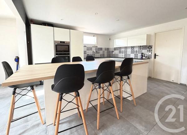 Maison à vendre  6 pièces - 120 m 2   BEGLES  - 33