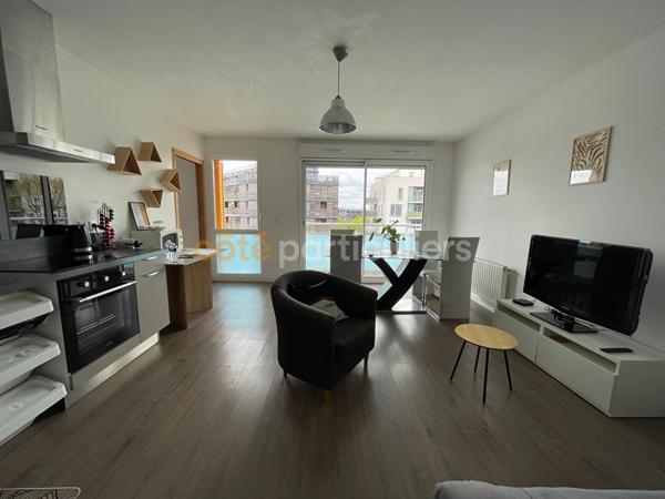 Vente Appartement45 m² - 2 Pièces - CENON (33150)