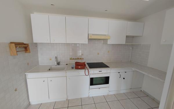 Appartement à vendre    2 pièces • 49 m2 Fontaine