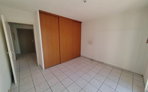 Appartement à vendre    2 pièces • 49 m2 Fontaine
