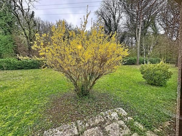 Maison au calme  proche des commodités .