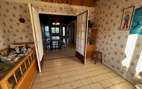 Maison à vendre    5 pièces • 92,80 m2 Menucourt