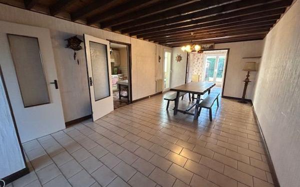 Maison à vendre    5 pièces • 92,80 m2 Menucourt