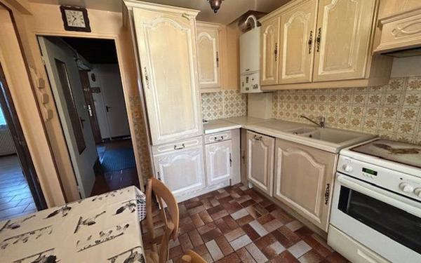 Maison à vendre    5 pièces • 92,80 m2 Menucourt