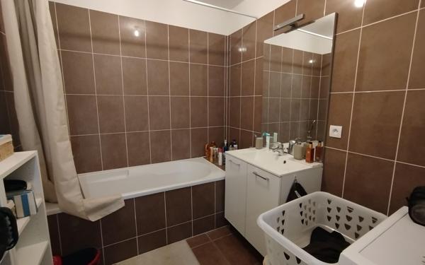 Appartement à vendre    3 pièces • 62 m2 Eckbolsheim