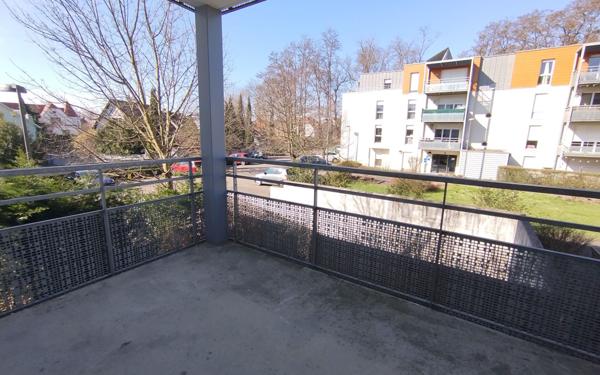 Appartement à vendre    3 pièces • 62 m2 Eckbolsheim