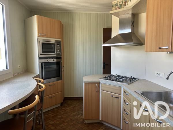 Maison à vendre 5 pièces 105 m² Saint-Germain-du-Puy