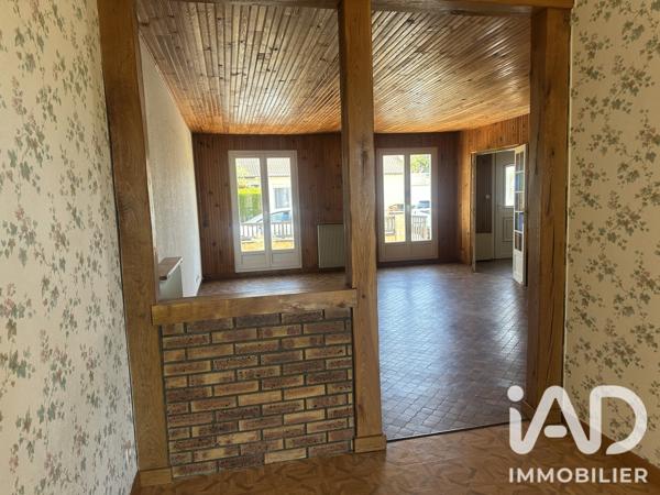 Maison à vendre 5 pièces 105 m² Saint-Germain-du-Puy