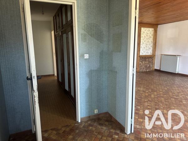 Maison à vendre 5 pièces 105 m² Saint-Germain-du-Puy
