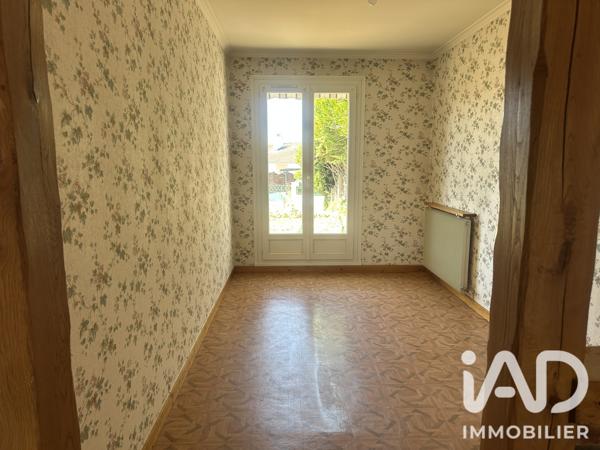 Maison à vendre 5 pièces 105 m² Saint-Germain-du-Puy