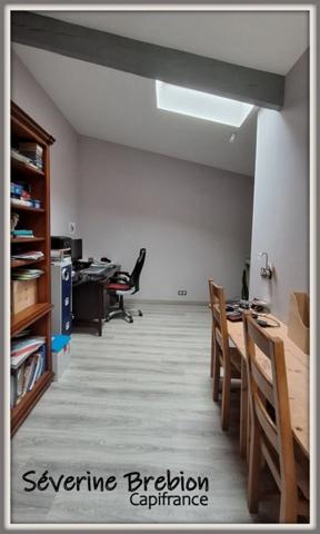 🏡 Maison en pierre de 166 m² avec ancien moulin et terrain de 1,8 hectare à Saint-Rémy-sur-Durolle